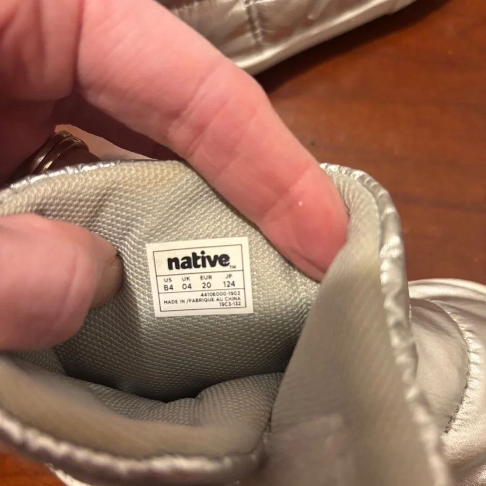 Native Shoes Chamonix Baby Boots in Silver Baby size 4